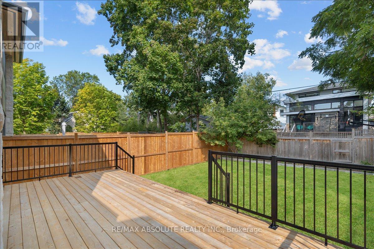 515 Roosevelt Avenue, Ottawa, ON - Outdoor With Deck Patio Veranda