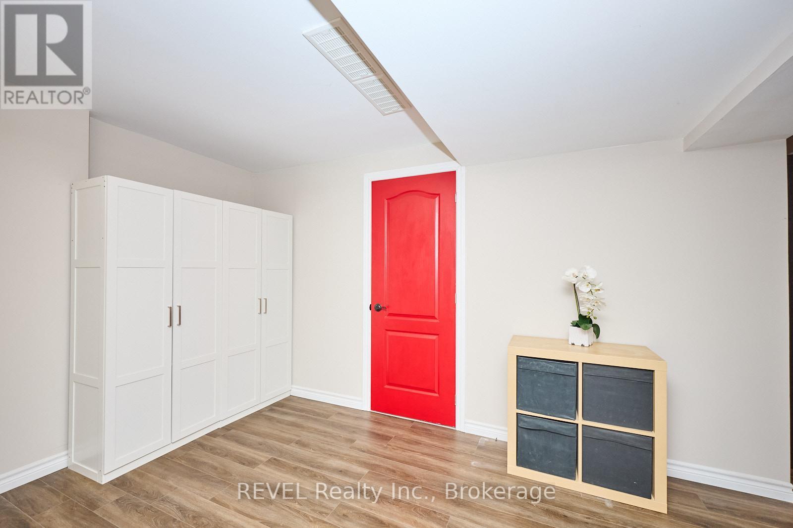 5 Cinnamon Street, Thorold (Rolling Meadows), ON - Indoor Photo Showing Other Room