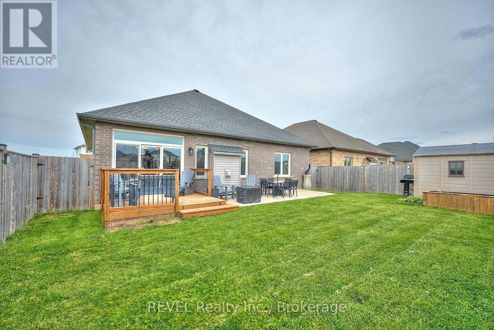 5 Cinnamon Street, Thorold (Rolling Meadows), ON - Outdoor With Deck Patio Veranda