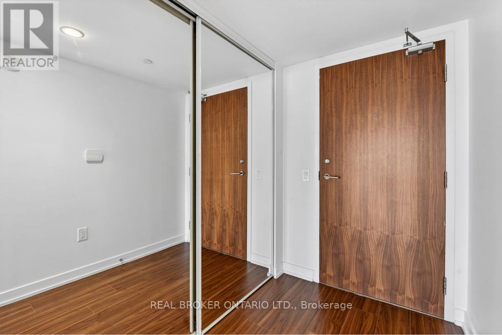 3105 - 85 Queens Wharf Road, Toronto, ON - Indoor Photo Showing Other Room