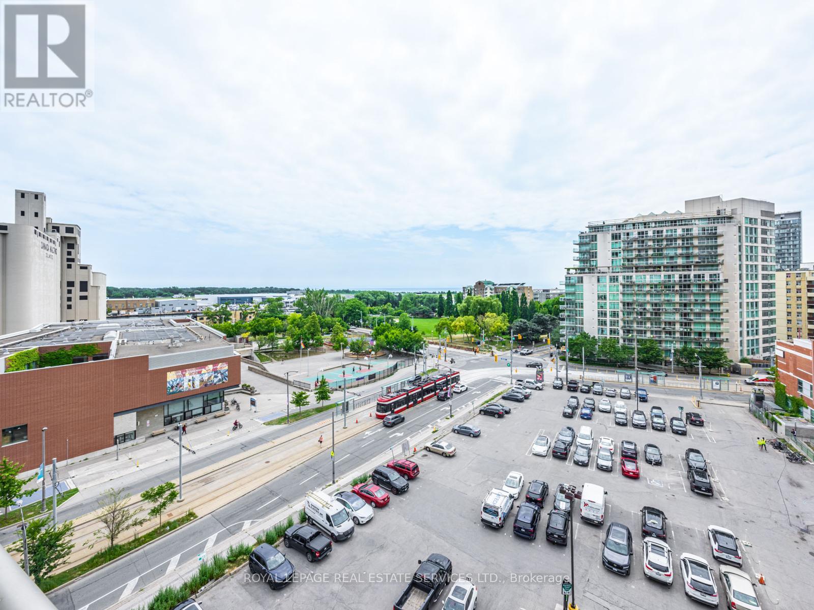 1029 - 600 Queens Quay W, Toronto, ON - Outdoor With View