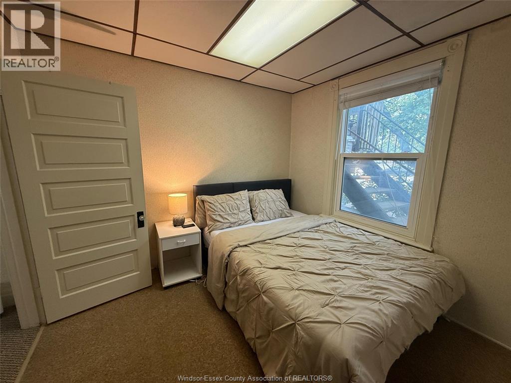 201 Grand Avenue West, Chatham, ON - Indoor Photo Showing Bedroom