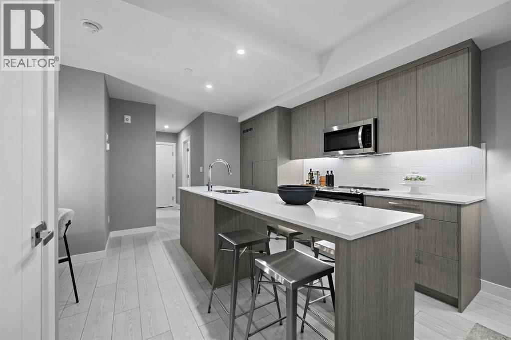 213, 310 15 Avenue Sw, Calgary, AB - Indoor