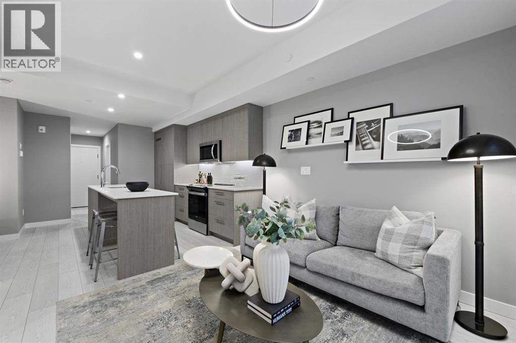 213, 310 15 Avenue Sw, Calgary, AB - Indoor