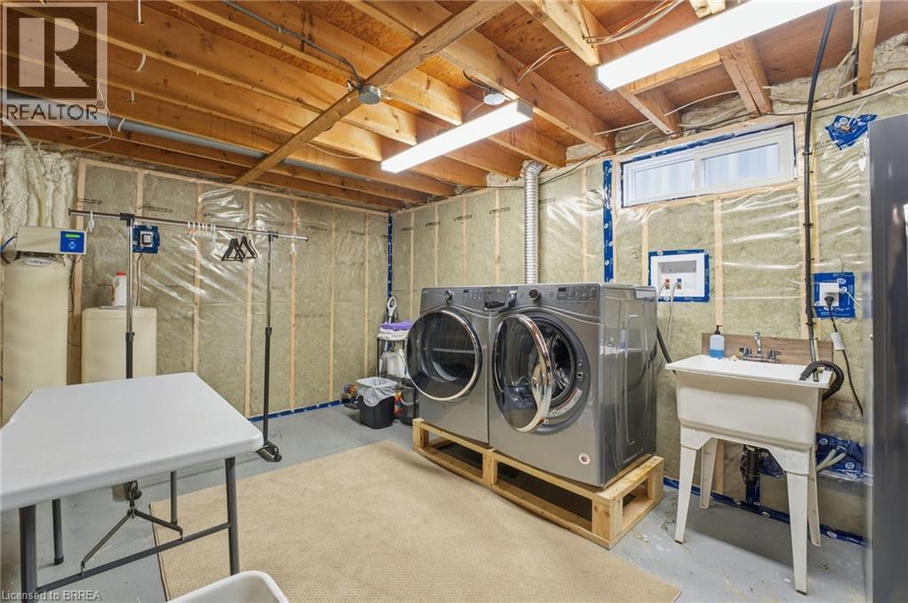 30 Allanton Boulevard, Brantford, ON - Indoor Photo Showing Laundry Room