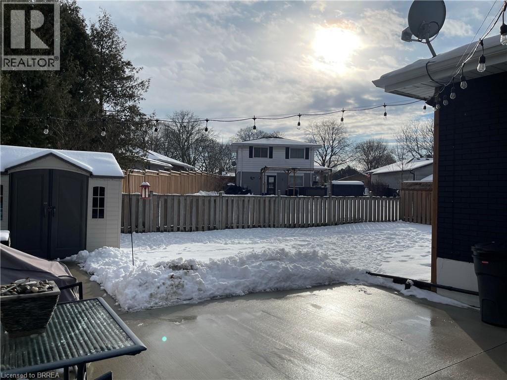 30 Allanton Boulevard, Brantford, ON - Outdoor