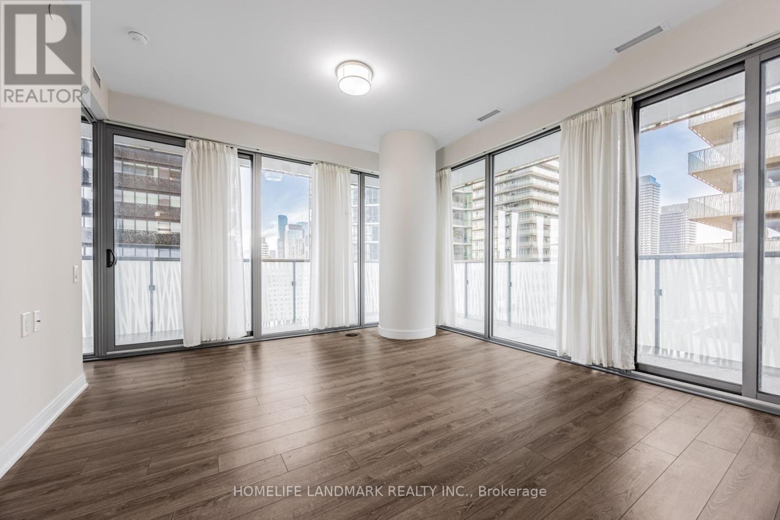 2305 - 50 Charles Street E, Toronto, ON - Indoor Photo Showing Other Room