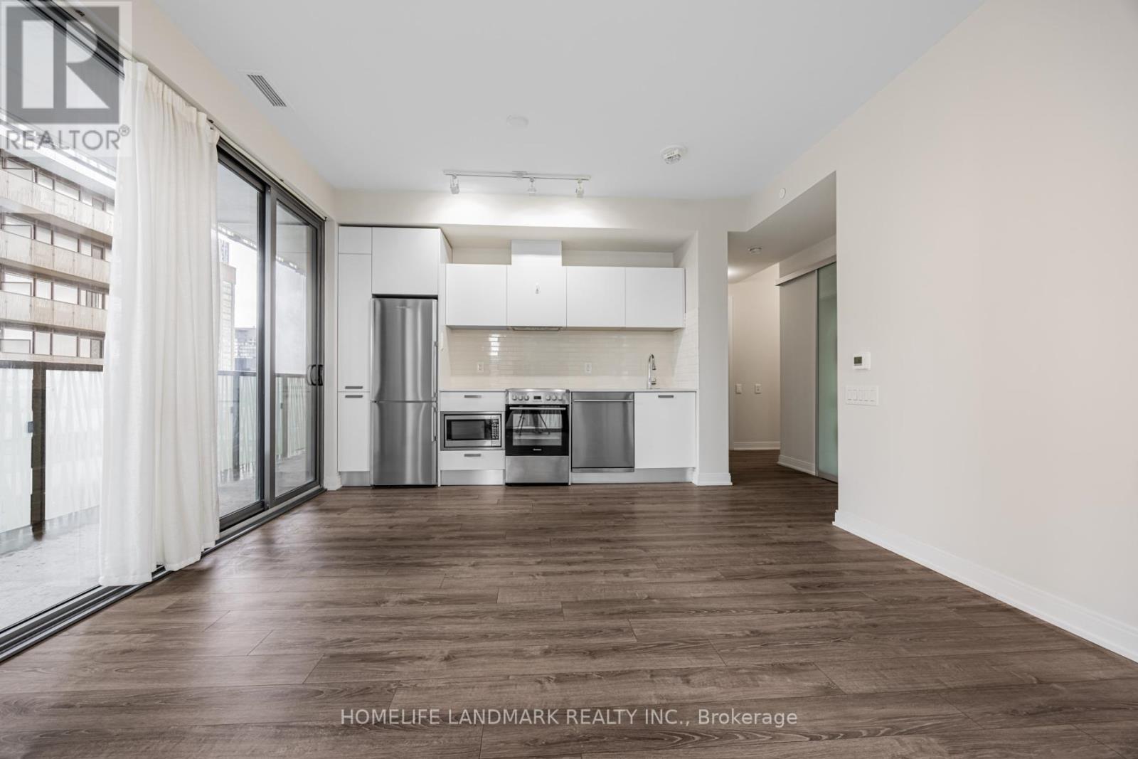 2305 - 50 Charles Street E, Toronto, ON - Indoor