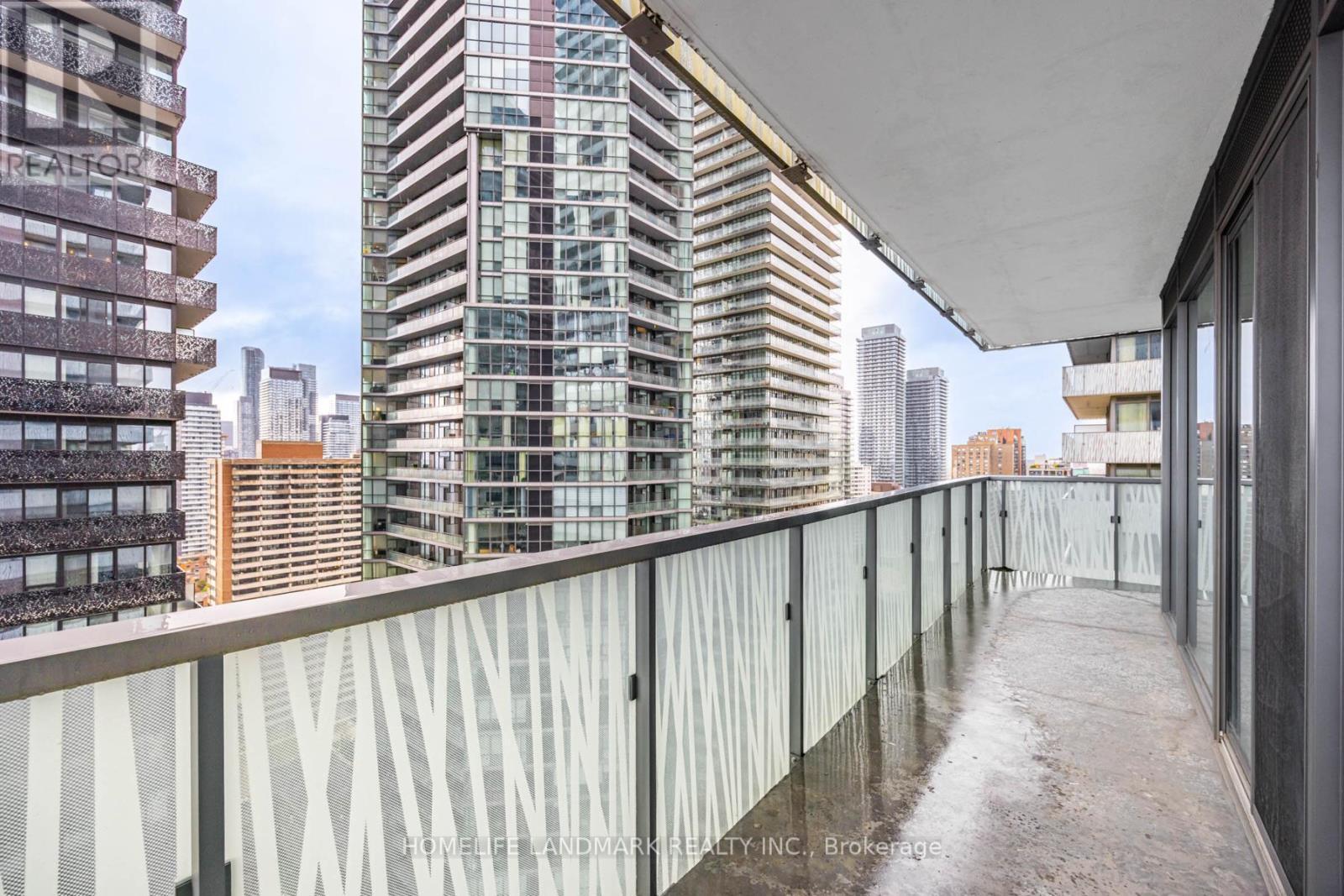 2305 - 50 Charles Street E, Toronto, ON - Outdoor With Balcony