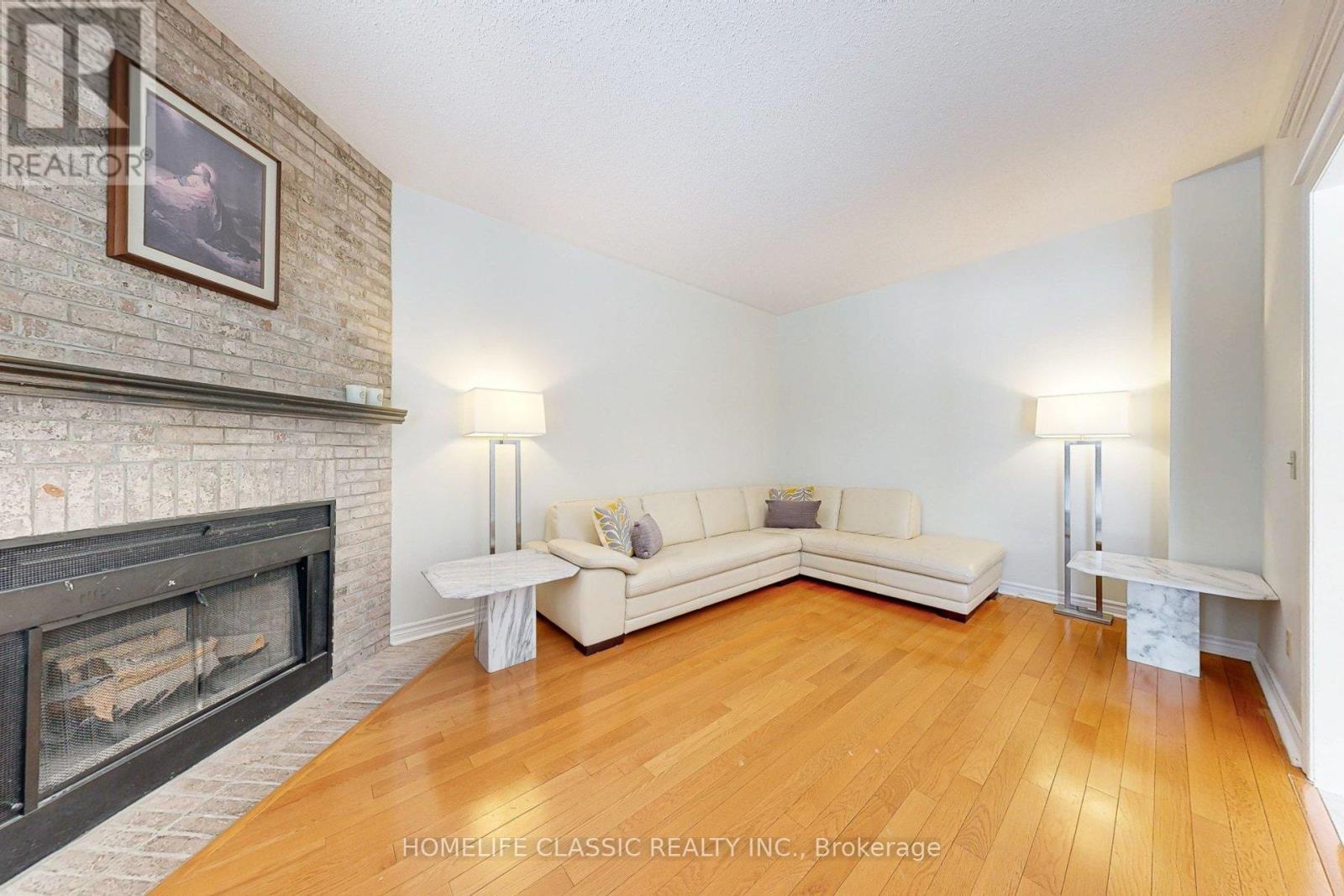 50 Oakhurst Drive, Vaughan, ON - Indoor Photo Showing Living Room With Fireplace