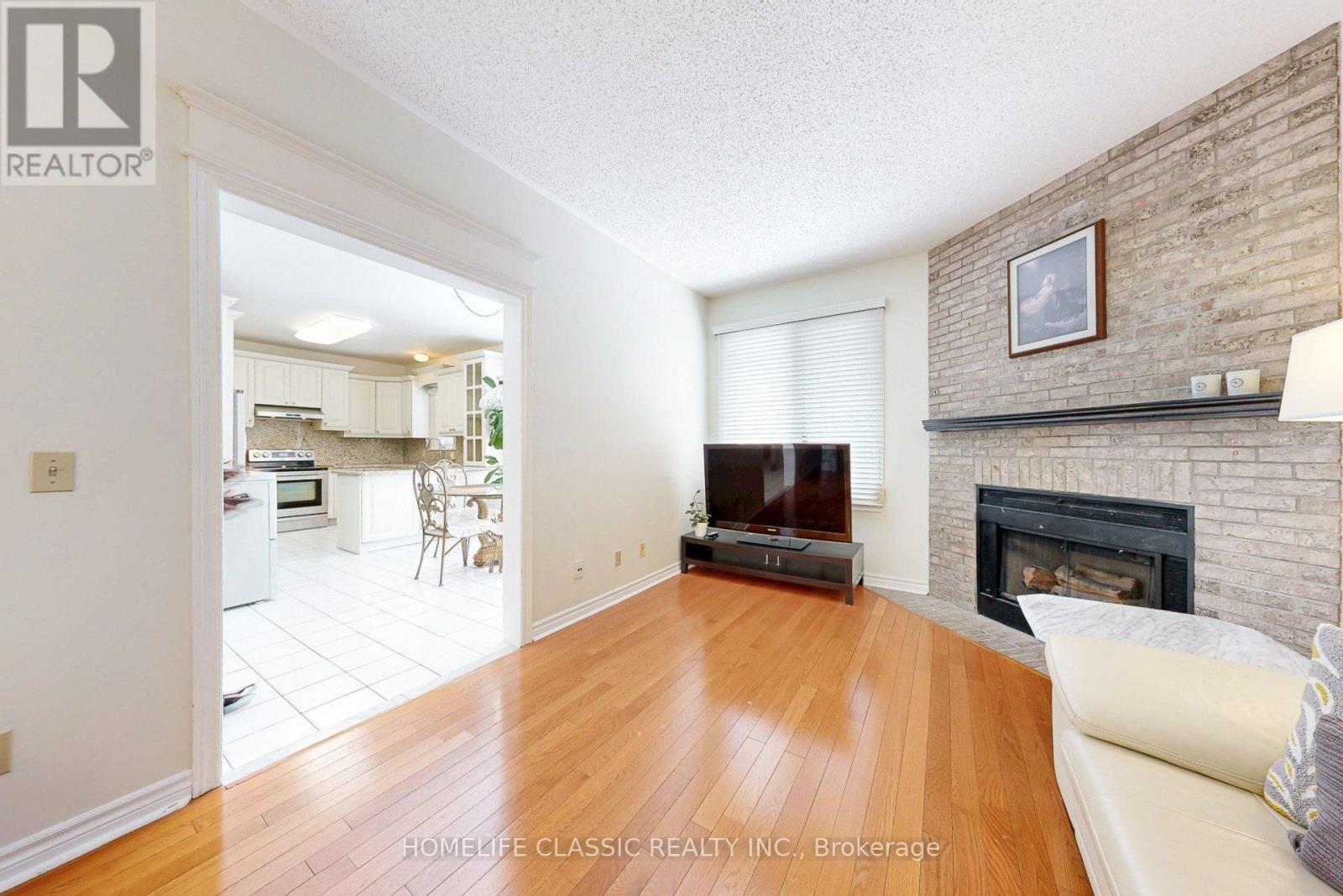 50 Oakhurst Drive, Vaughan, ON - Indoor Photo Showing Living Room With Fireplace