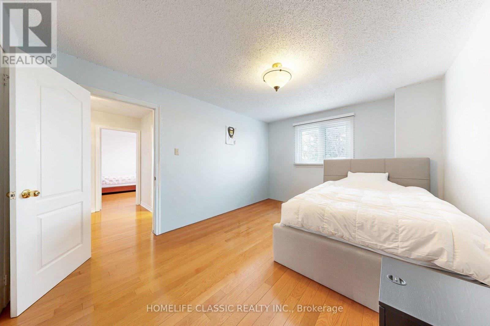 50 Oakhurst Drive, Vaughan, ON - Indoor Photo Showing Bedroom