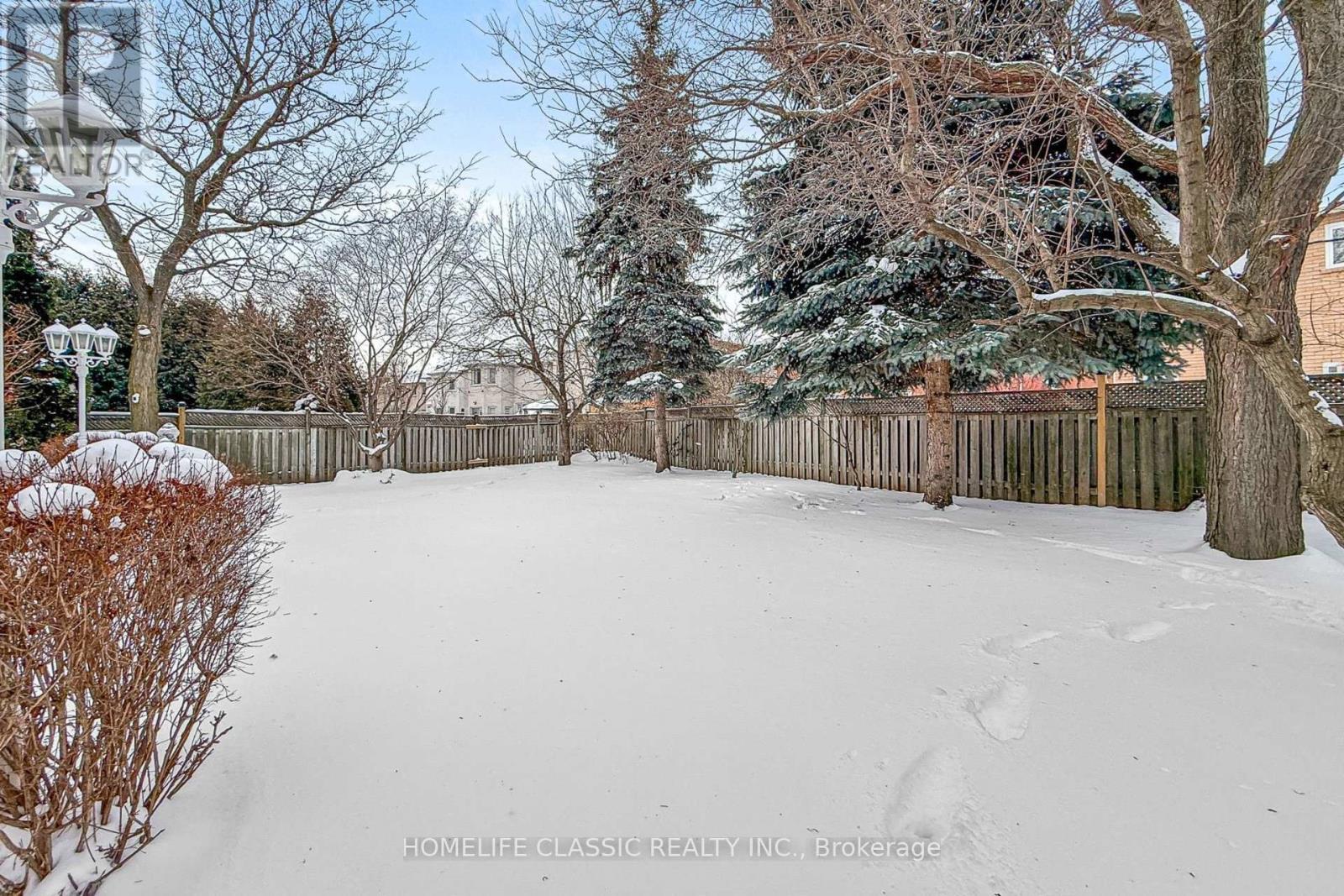 50 Oakhurst Drive, Vaughan, ON - Outdoor