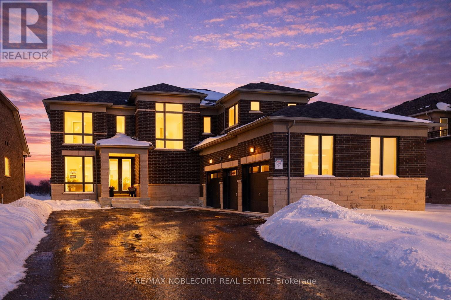 36 Felhazi Trail, Essa, ON - Outdoor