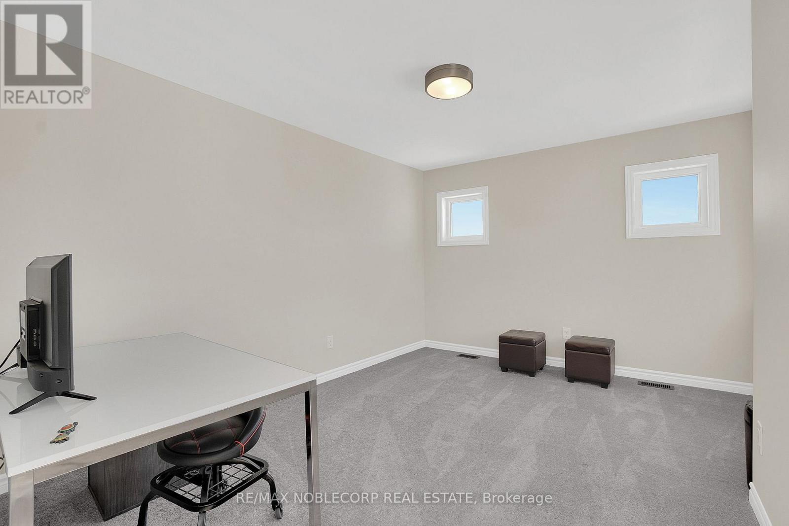 36 Felhazi Trail, Essa, ON - Indoor Photo Showing Other Room