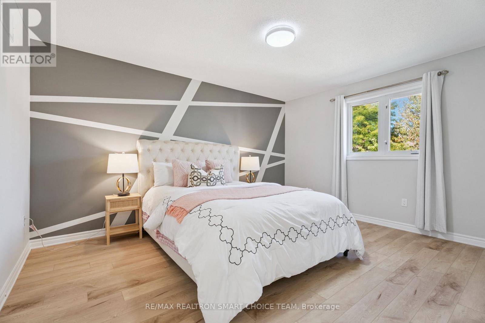 117 Miller Drive, Barrie, ON - Indoor Photo Showing Bedroom