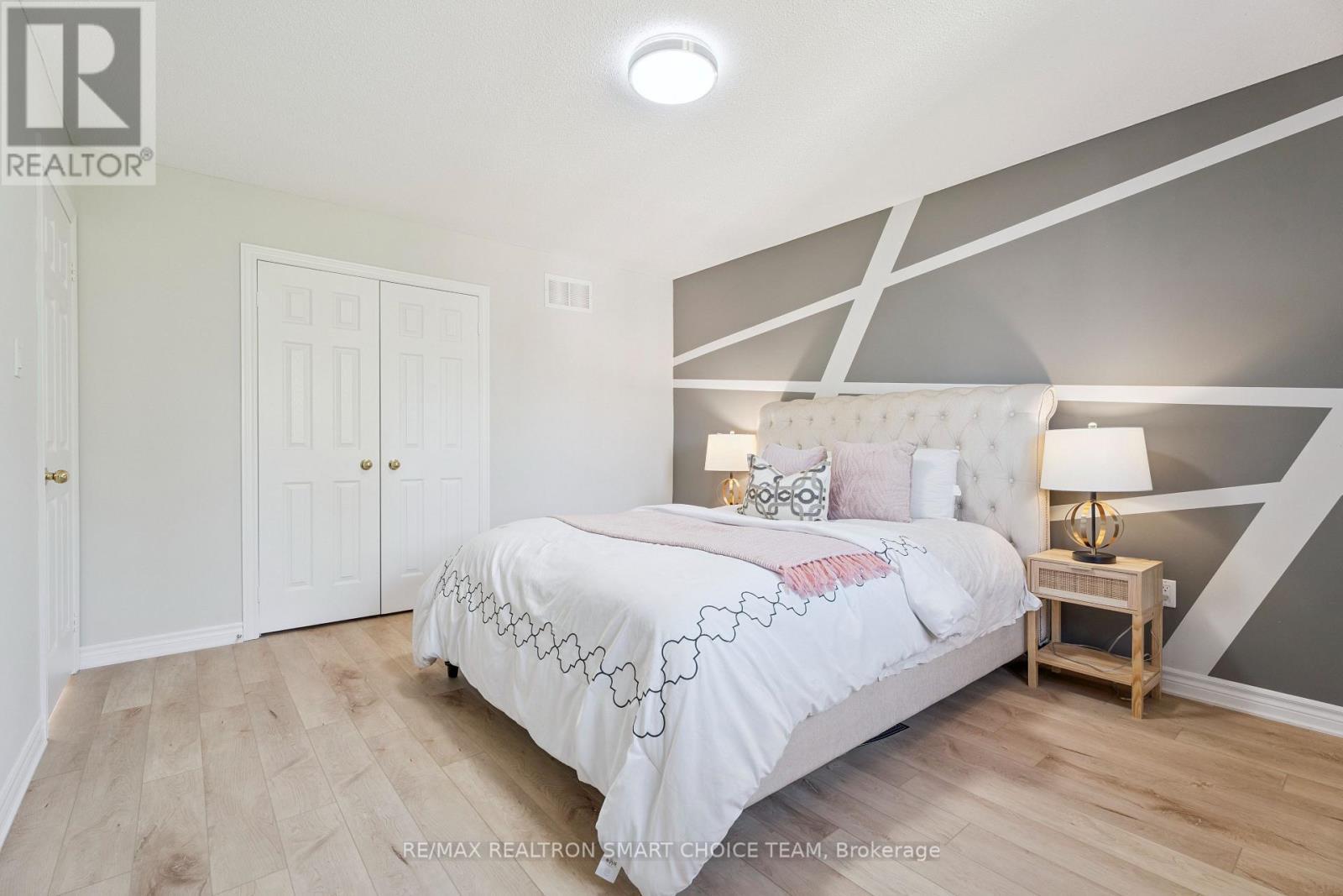 117 Miller Drive, Barrie, ON - Indoor Photo Showing Bedroom