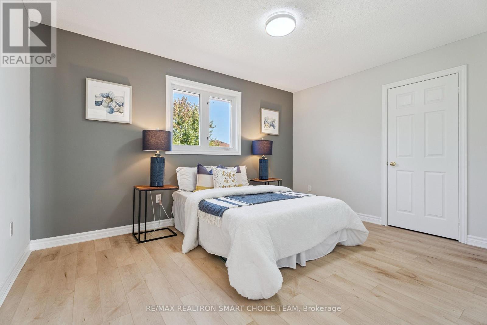 117 Miller Drive, Barrie, ON - Indoor Photo Showing Bedroom