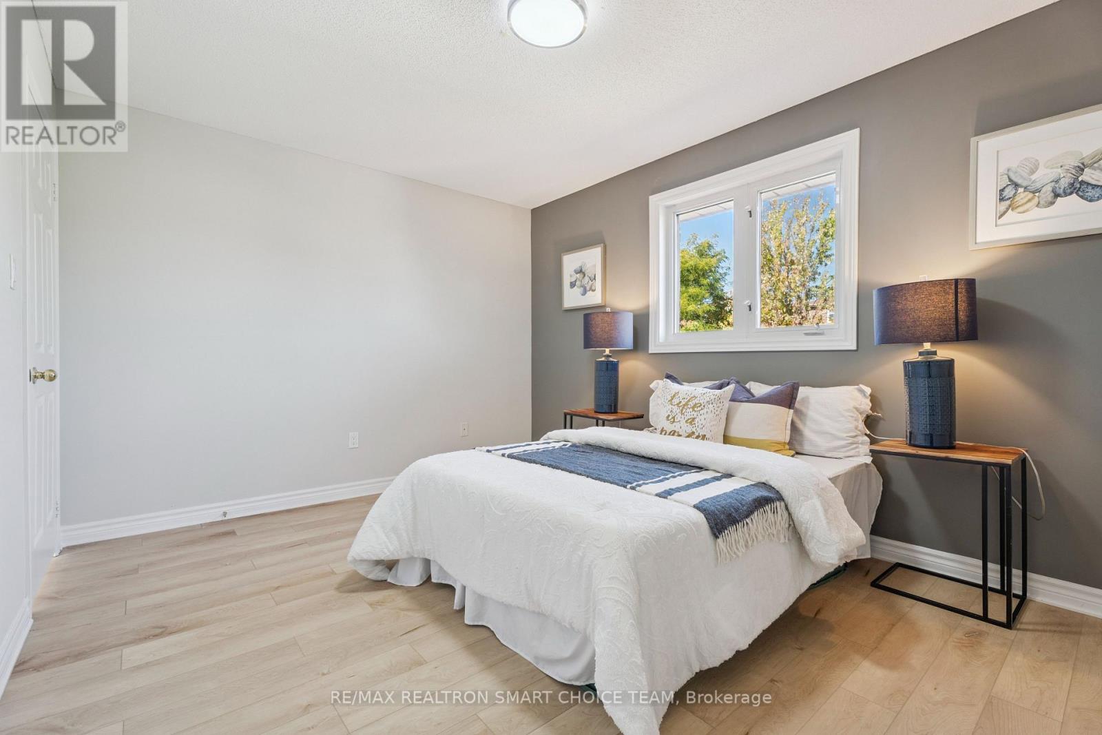 117 Miller Drive, Barrie, ON - Indoor Photo Showing Bedroom