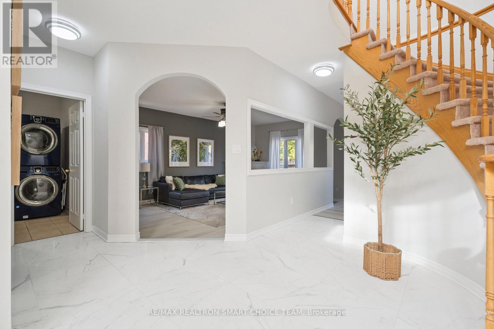 117 Miller Drive, Barrie, ON - Indoor Photo Showing Other Room