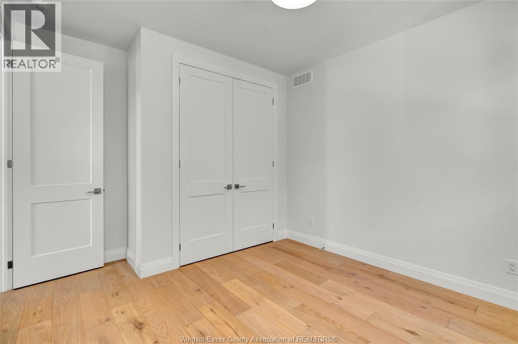 76 Belleview Drive, Kingsville, ON - Indoor Photo Showing Other Room