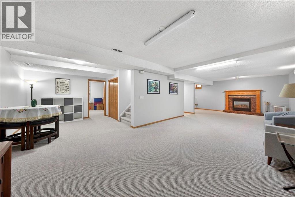 basement - 137 Woodbrook Road Sw, Calgary, AB - Indoor