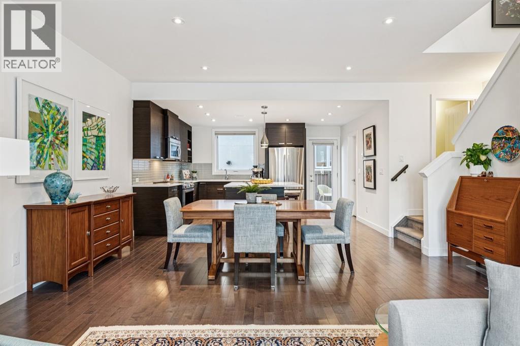 2924 15 Street Sw, Calgary, AB - Indoor