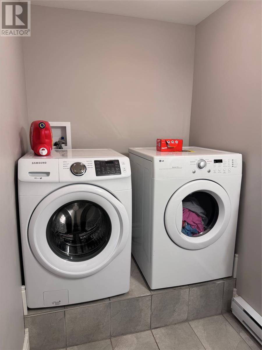 401A Main Street N, Glovertown, NL - Indoor Photo Showing Laundry Room