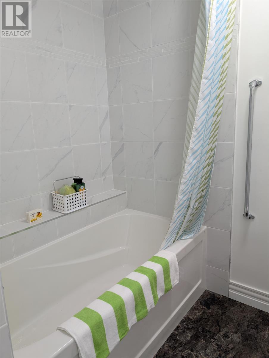 401A Main Street N, Glovertown, NL - Indoor Photo Showing Bathroom