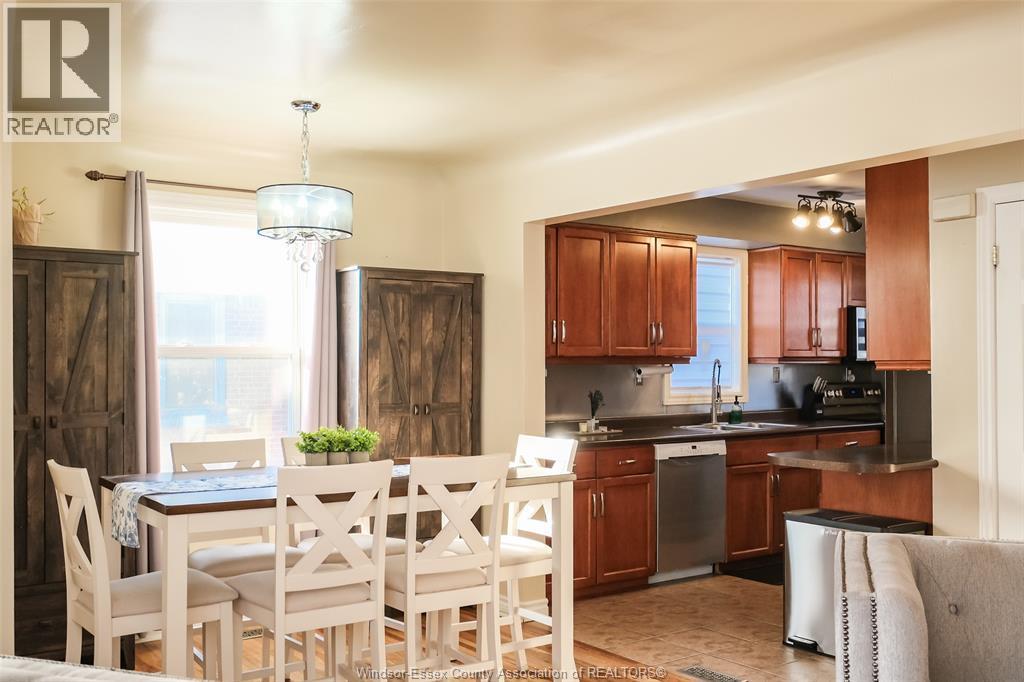 3465 Longfellow, Windsor, ON - Indoor Photo Showing Other Room