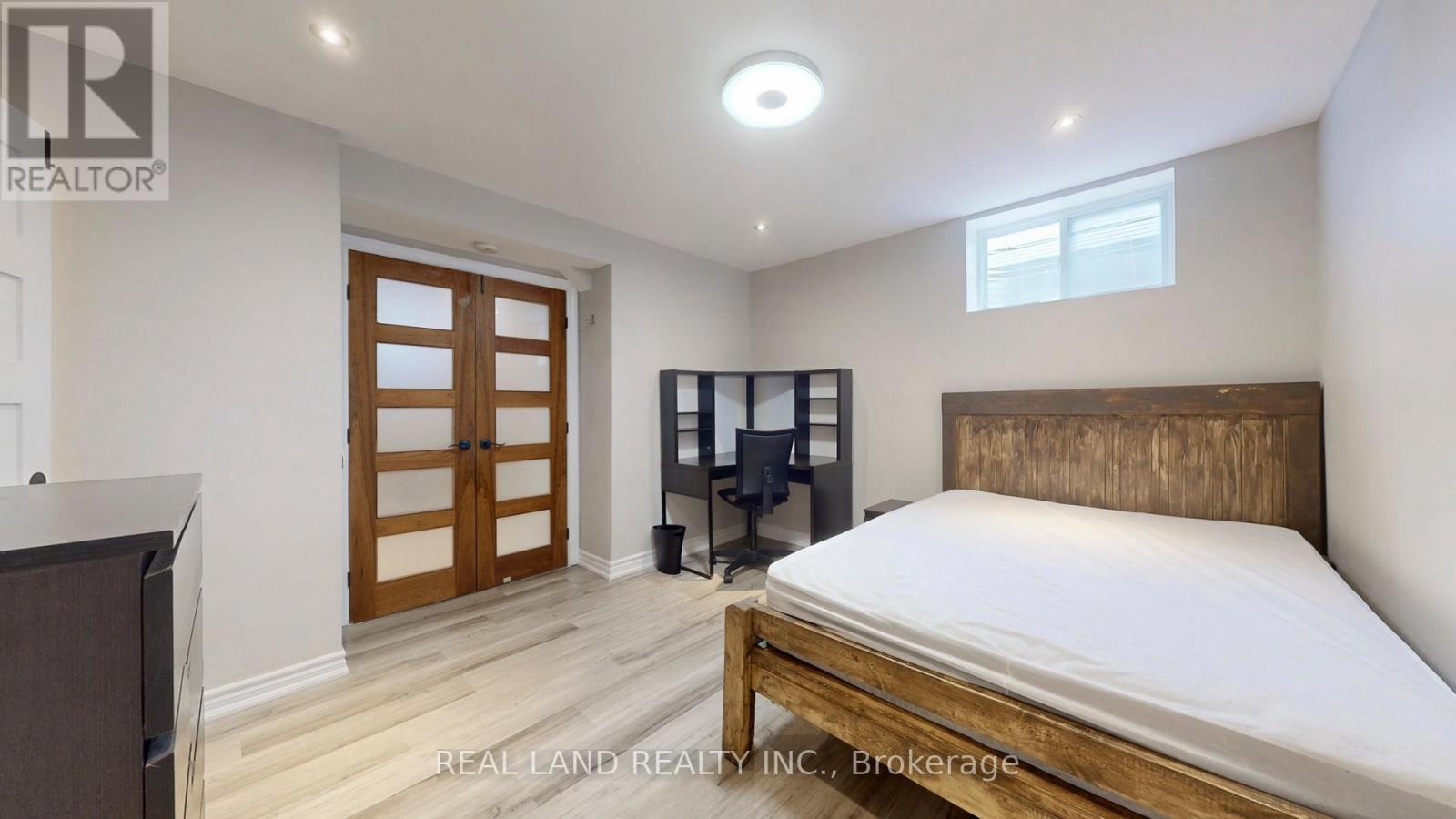 675 Seneca Hill Drive, Toronto, ON - Indoor Photo Showing Bedroom