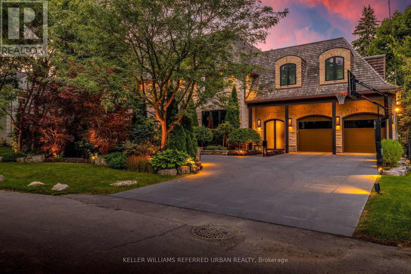 6 Bayview Wood, Toronto, ON - Outdoor