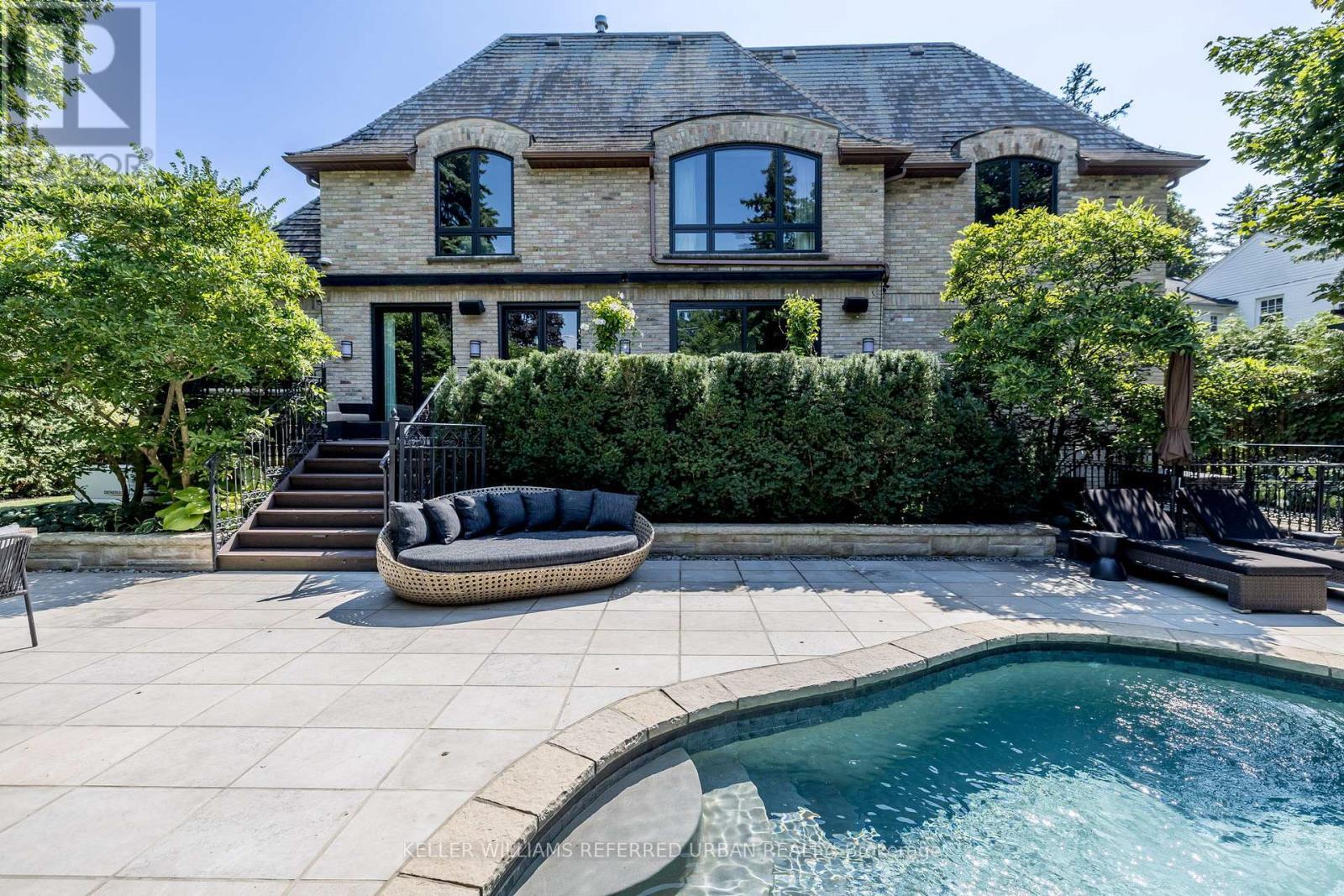 6 Bayview Wood, Toronto, ON - Outdoor With In Ground Pool