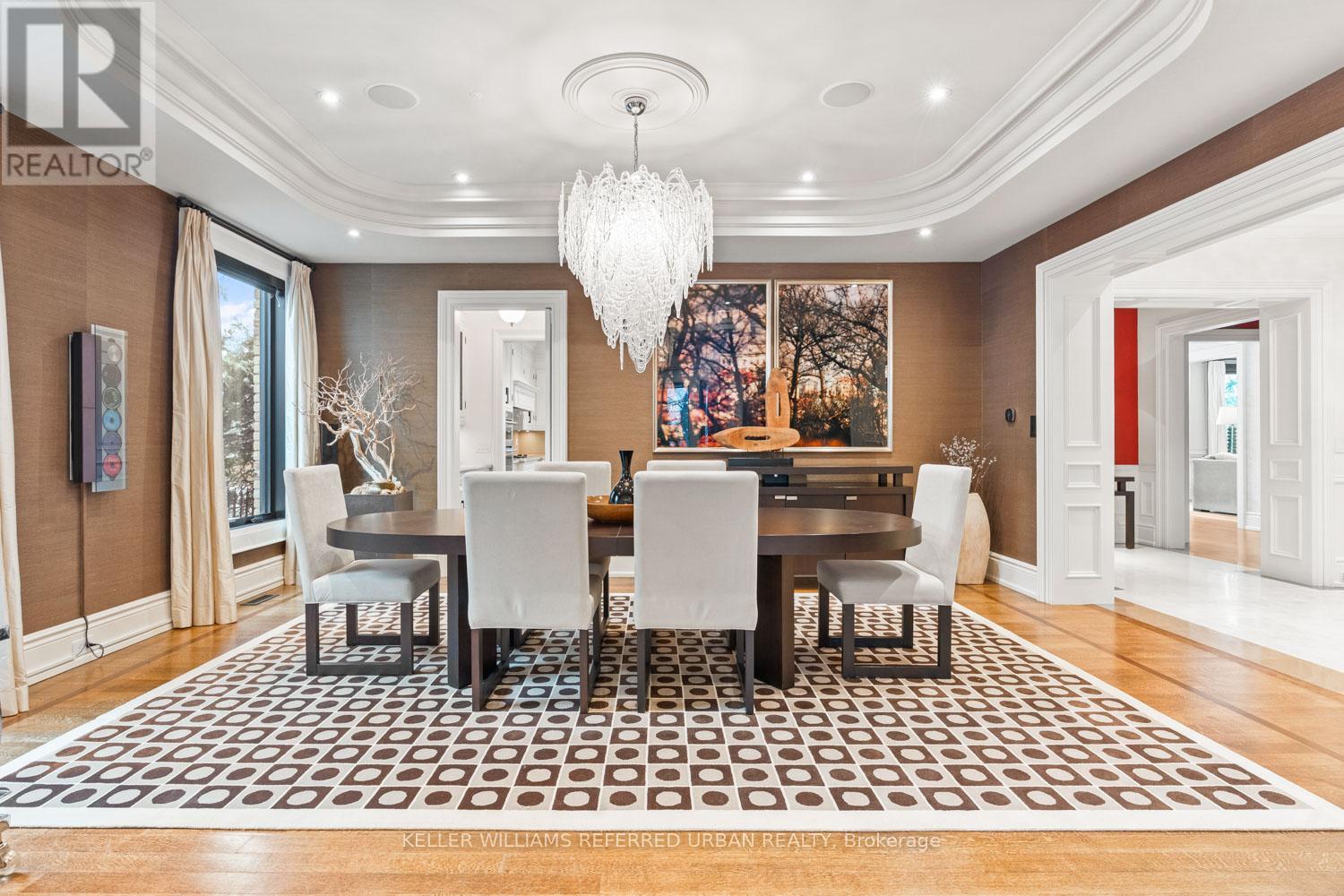 6 Bayview Wood, Toronto, ON - Indoor Photo Showing Dining Room