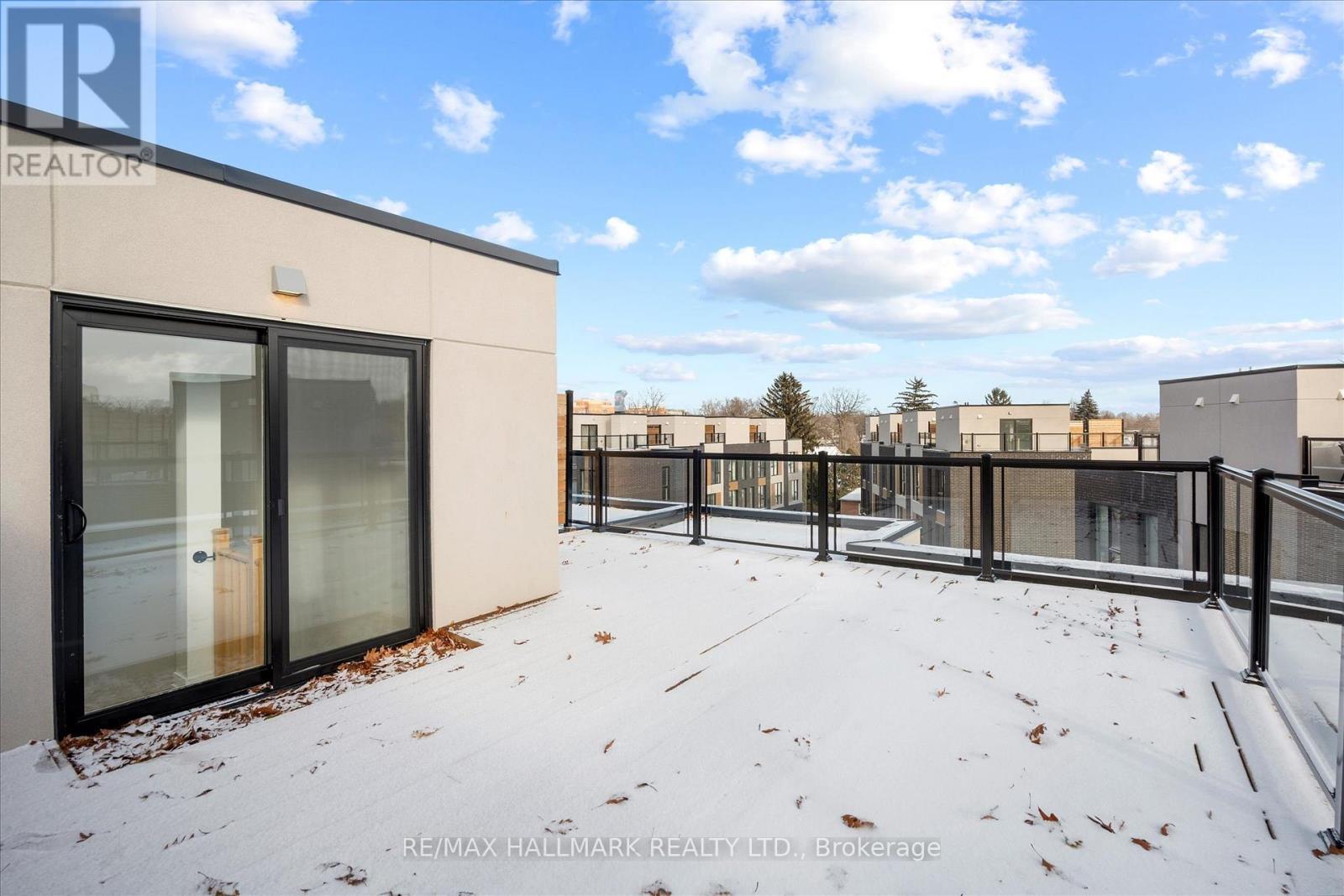 3 - 170 Clonmore Avenue, Toronto, ON - Outdoor With Exterior