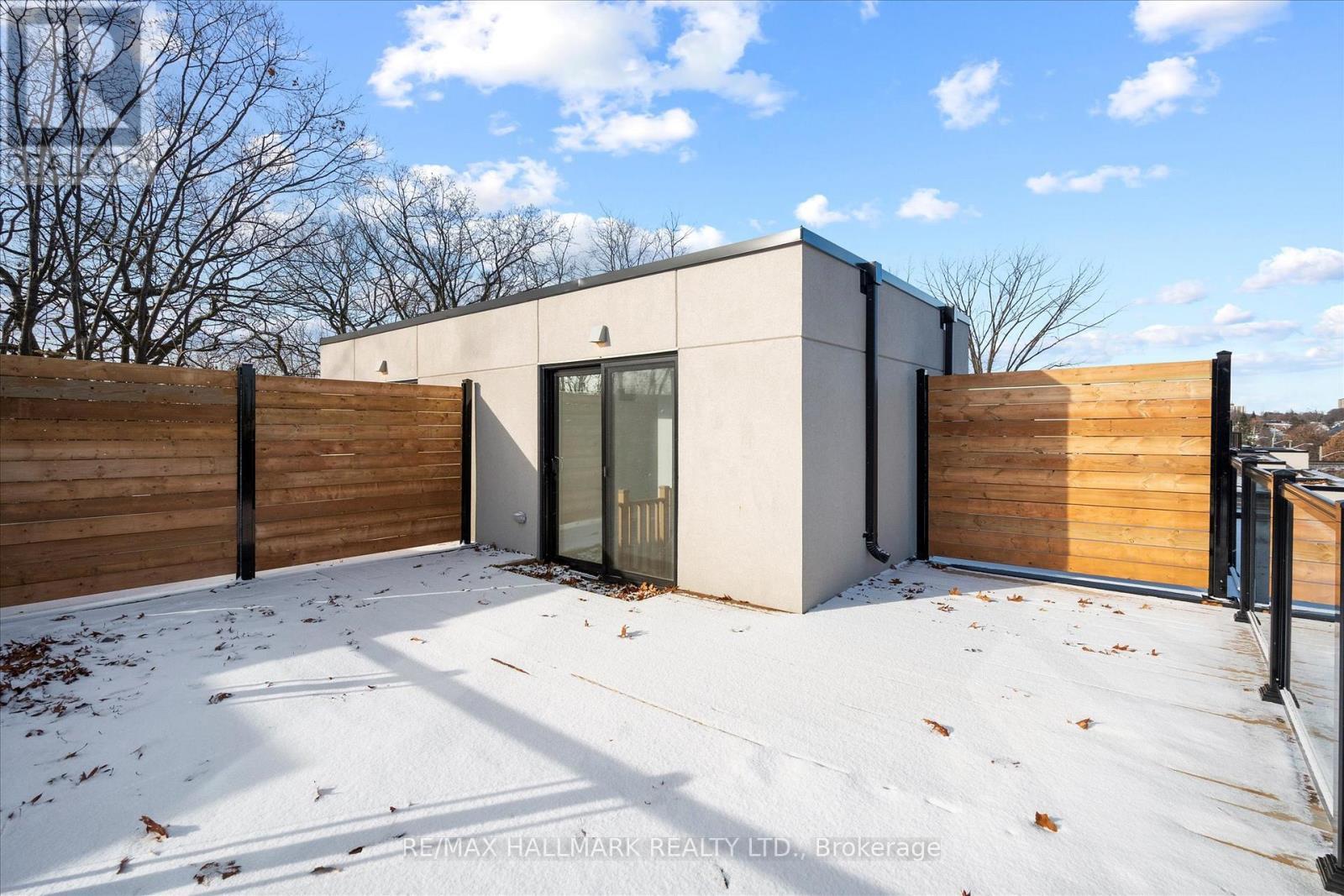 3 - 170 Clonmore Avenue, Toronto, ON - Outdoor With Exterior