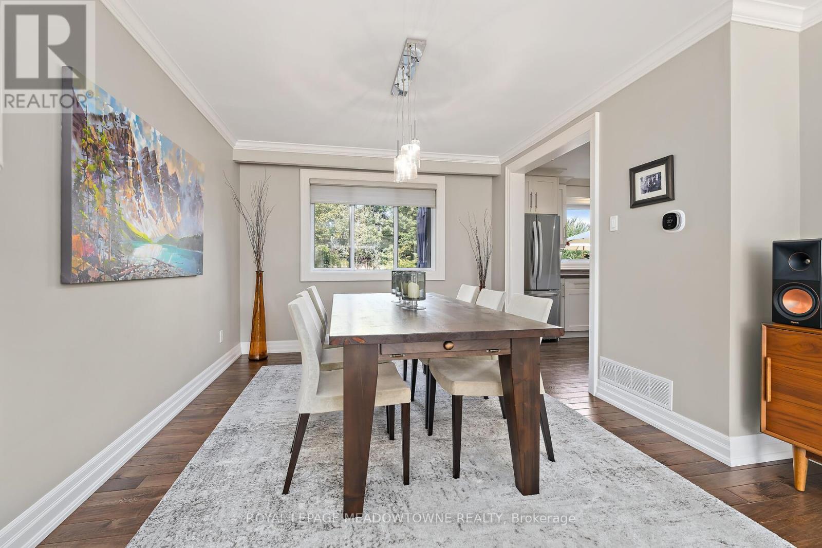 25 Hillside Drive, Halton Hills, ON - Indoor Photo Showing Dining Room