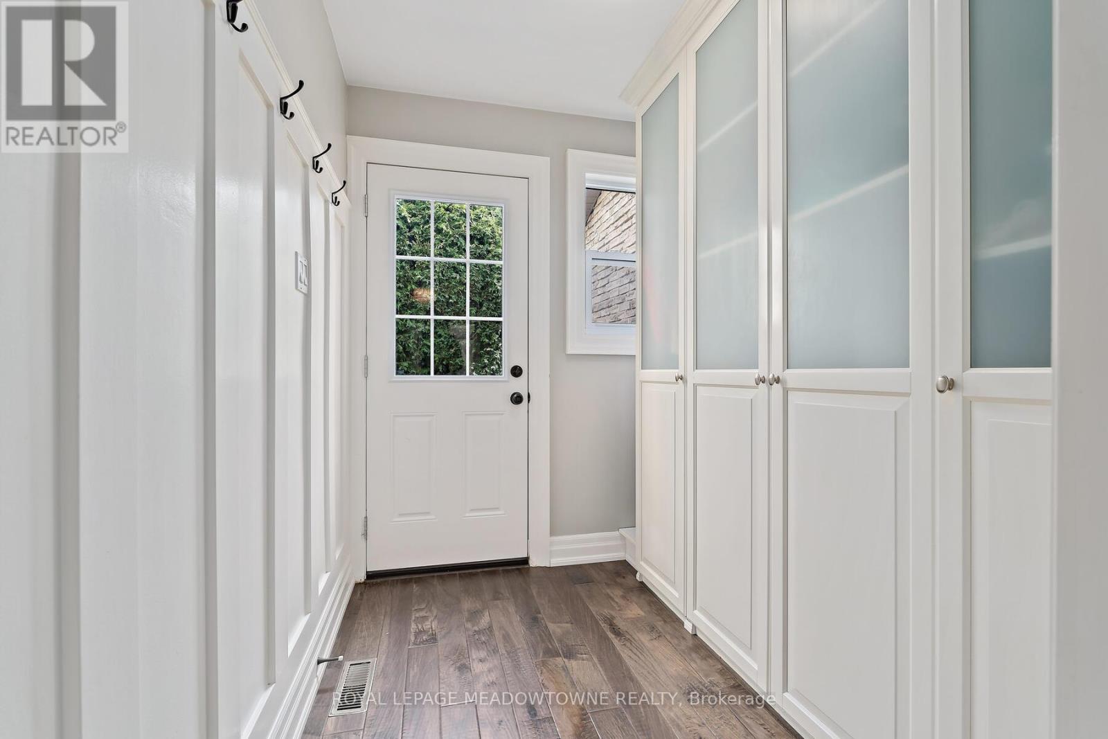 25 Hillside Drive, Halton Hills, ON - Indoor Photo Showing Other Room