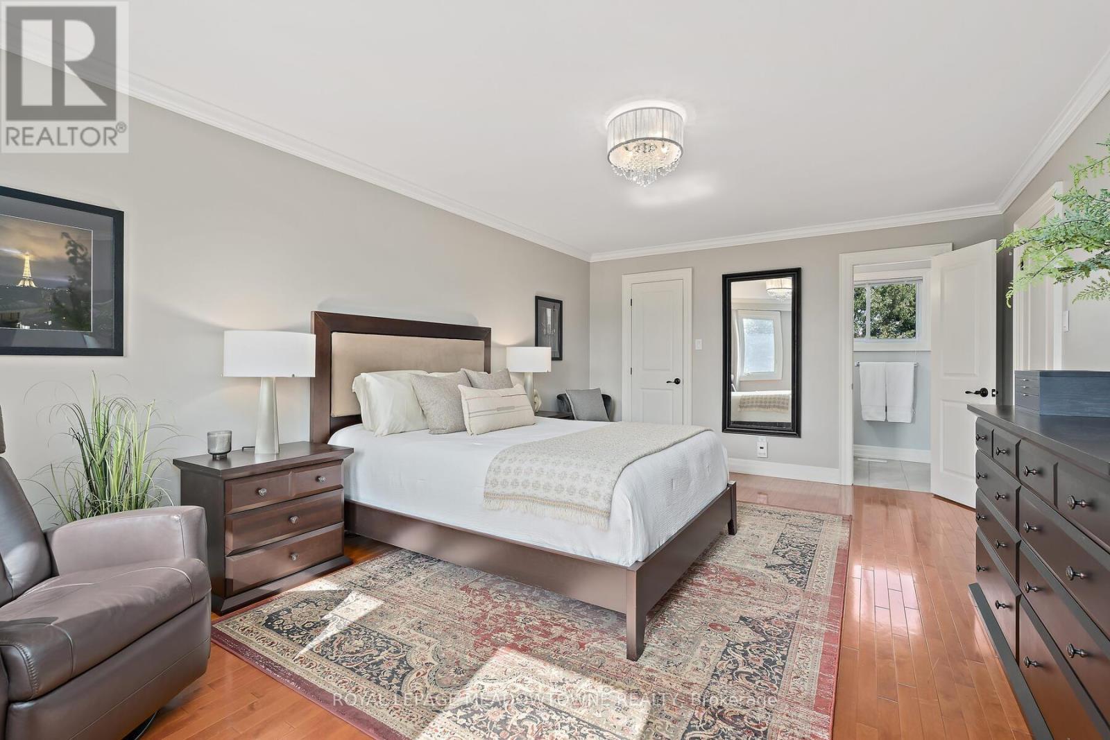25 Hillside Drive, Halton Hills, ON - Indoor Photo Showing Bedroom