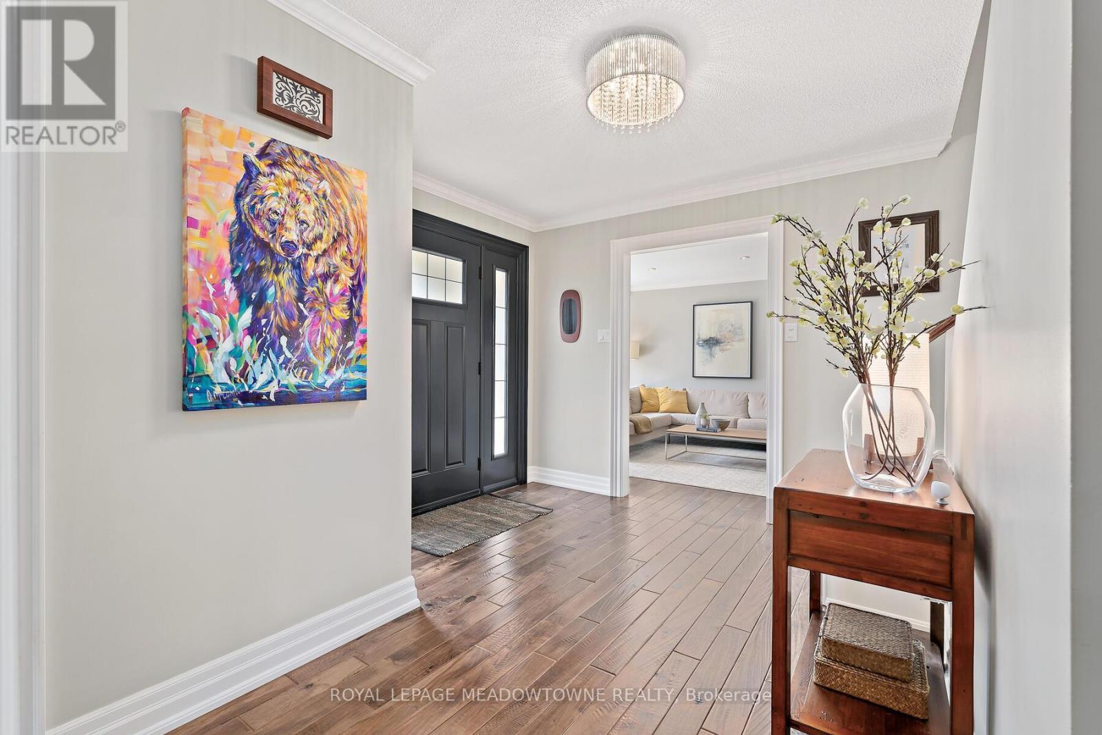 25 Hillside Drive, Halton Hills, ON - Indoor Photo Showing Other Room