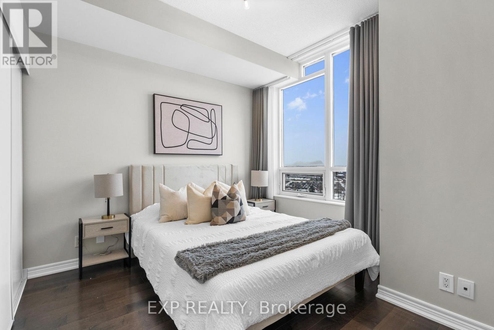 928 - 33 Cox Boulevard, Markham, ON - Indoor Photo Showing Bedroom