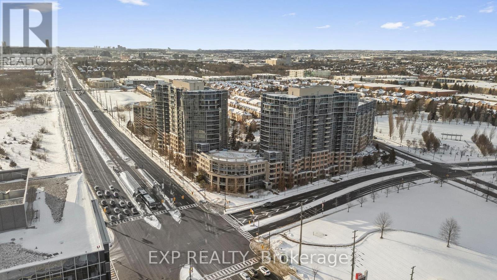 928 - 33 Cox Boulevard, Markham, ON - Outdoor With View
