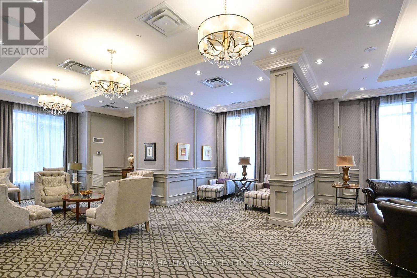 1705 - 9255 Jane Street, Vaughan, ON - Indoor