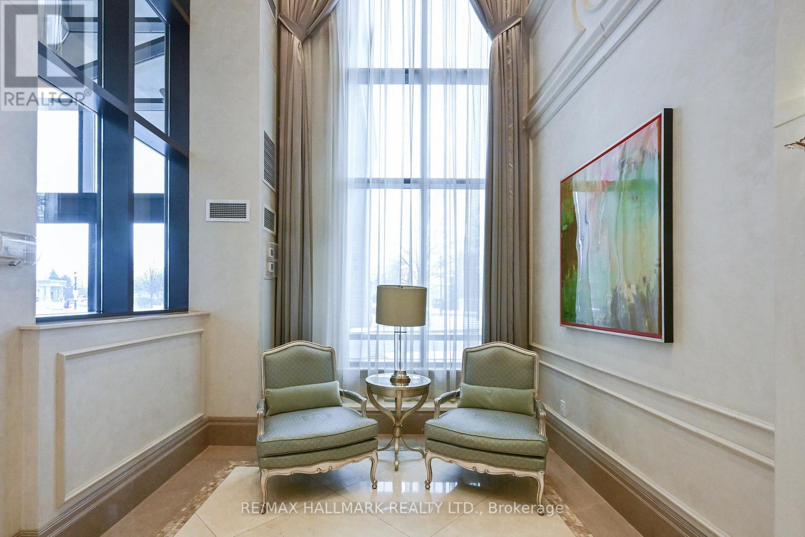 1705 - 9255 Jane Street, Vaughan, ON - Indoor Photo Showing Other Room