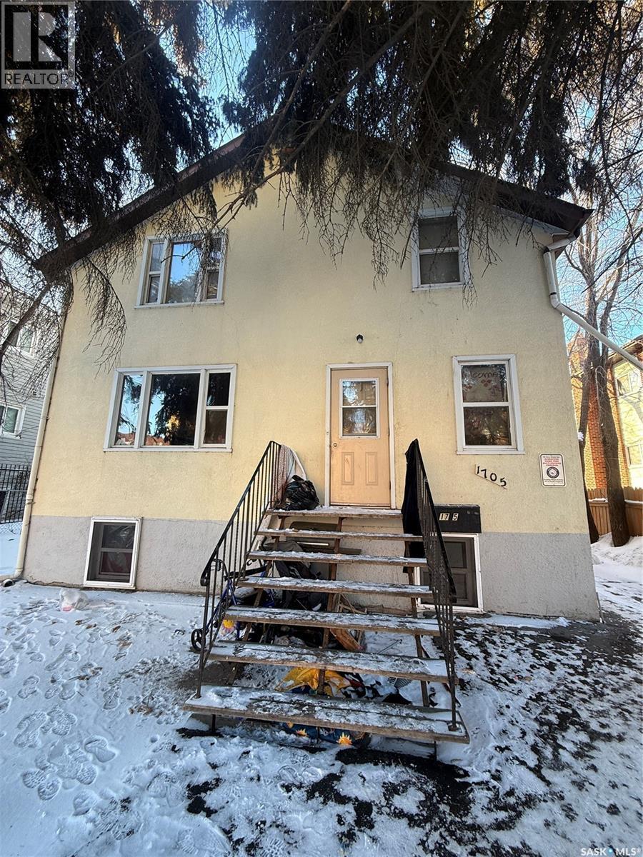 1705 20Th Street W, Saskatoon, SK - Outdoor