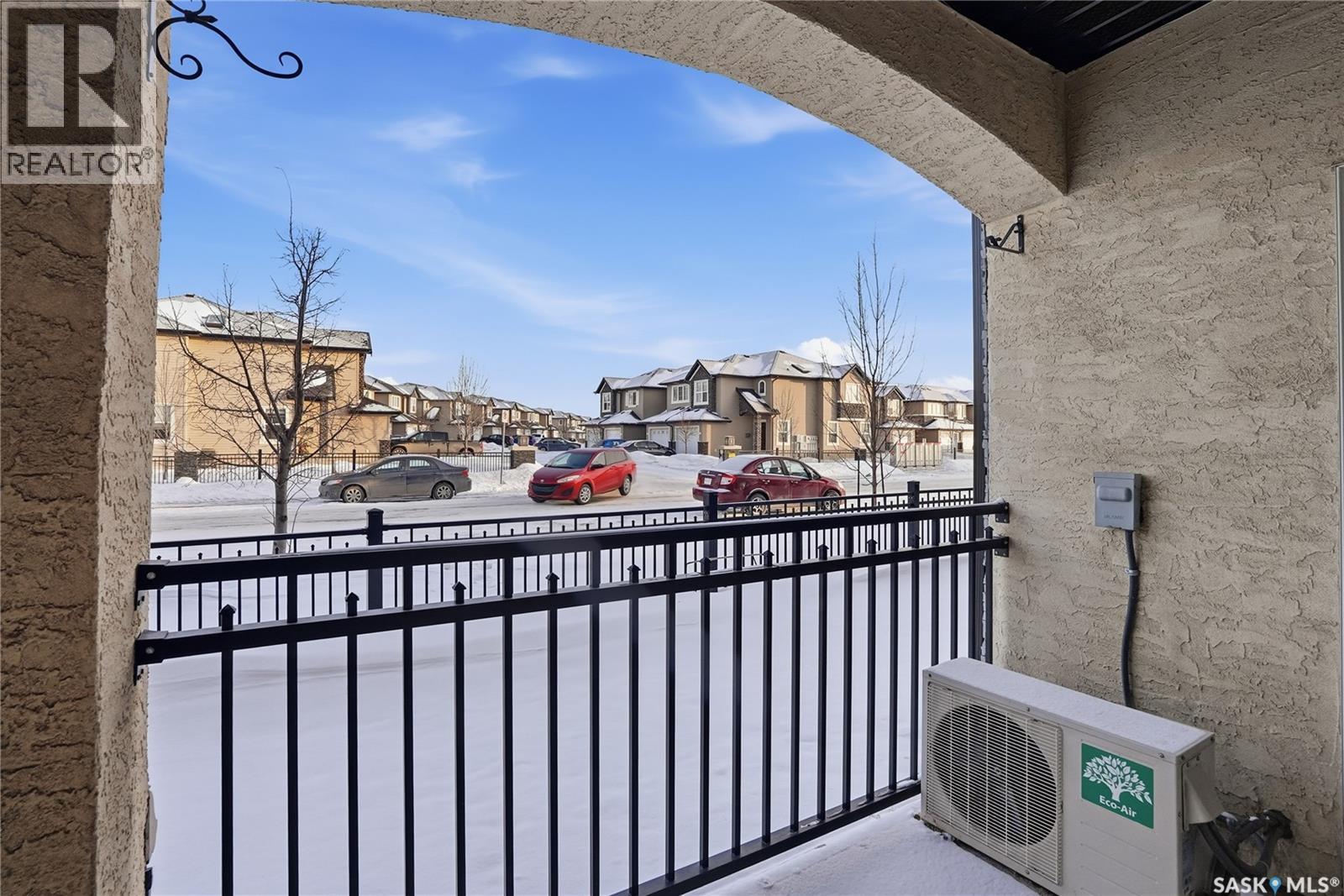 106 211 Ledingham Street, Saskatoon, SK - Outdoor