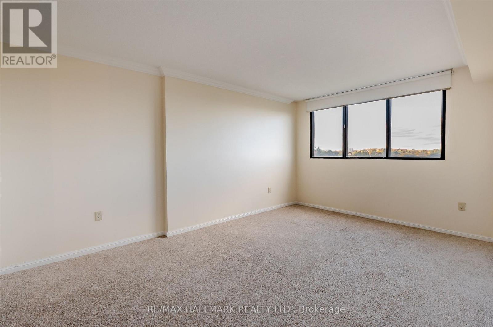 614 - 6500 Montevideo Road, Mississauga, ON - Indoor Photo Showing Other Room