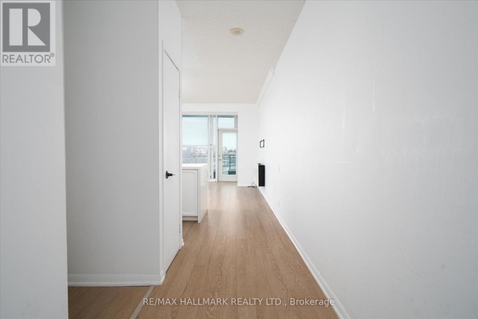 801 - 2067 Lake Shore Boulevard W, Toronto, ON - Indoor Photo Showing Other Room