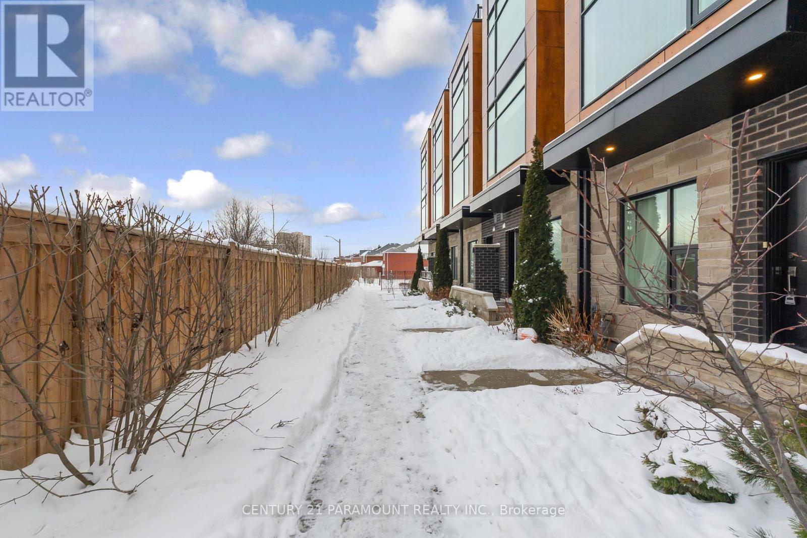 63 - 200 Malta Avenue, Brampton, ON - Outdoor