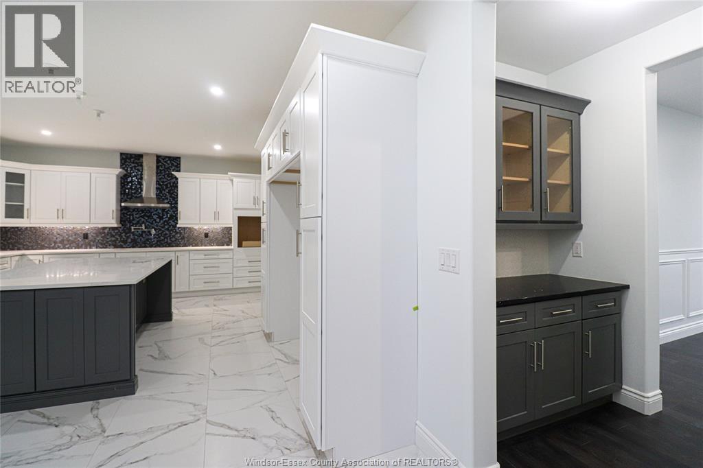 Lot 4 Oke, Lasalle, ON - Indoor